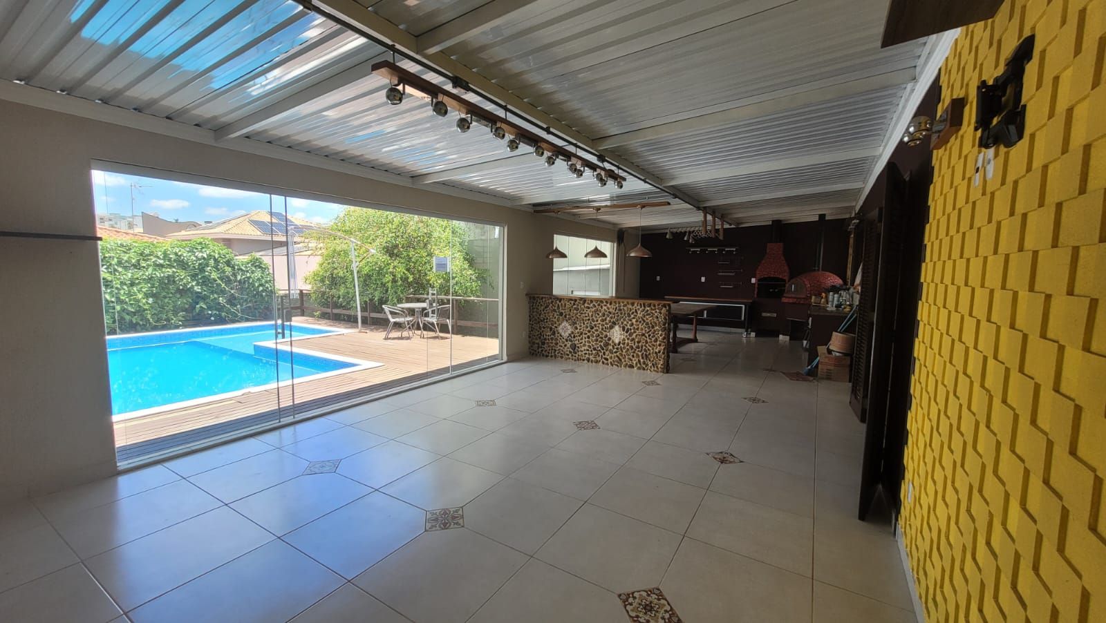 3 CA3490 – Casa Residencial / Jardim Ibiti do Paço